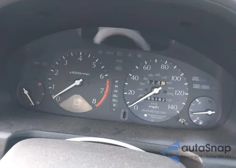 1997 Acura Cl 3.0 из США, поврежденный, VIN 19UYA2258VL005684